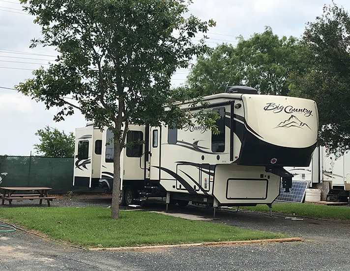 RV park near dilley texas